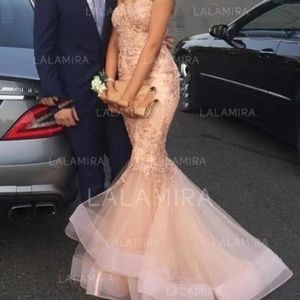 Wedding/prom/evening gown